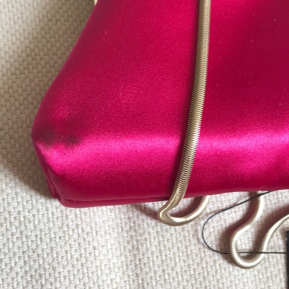 Clutch - Picture 3 of 3